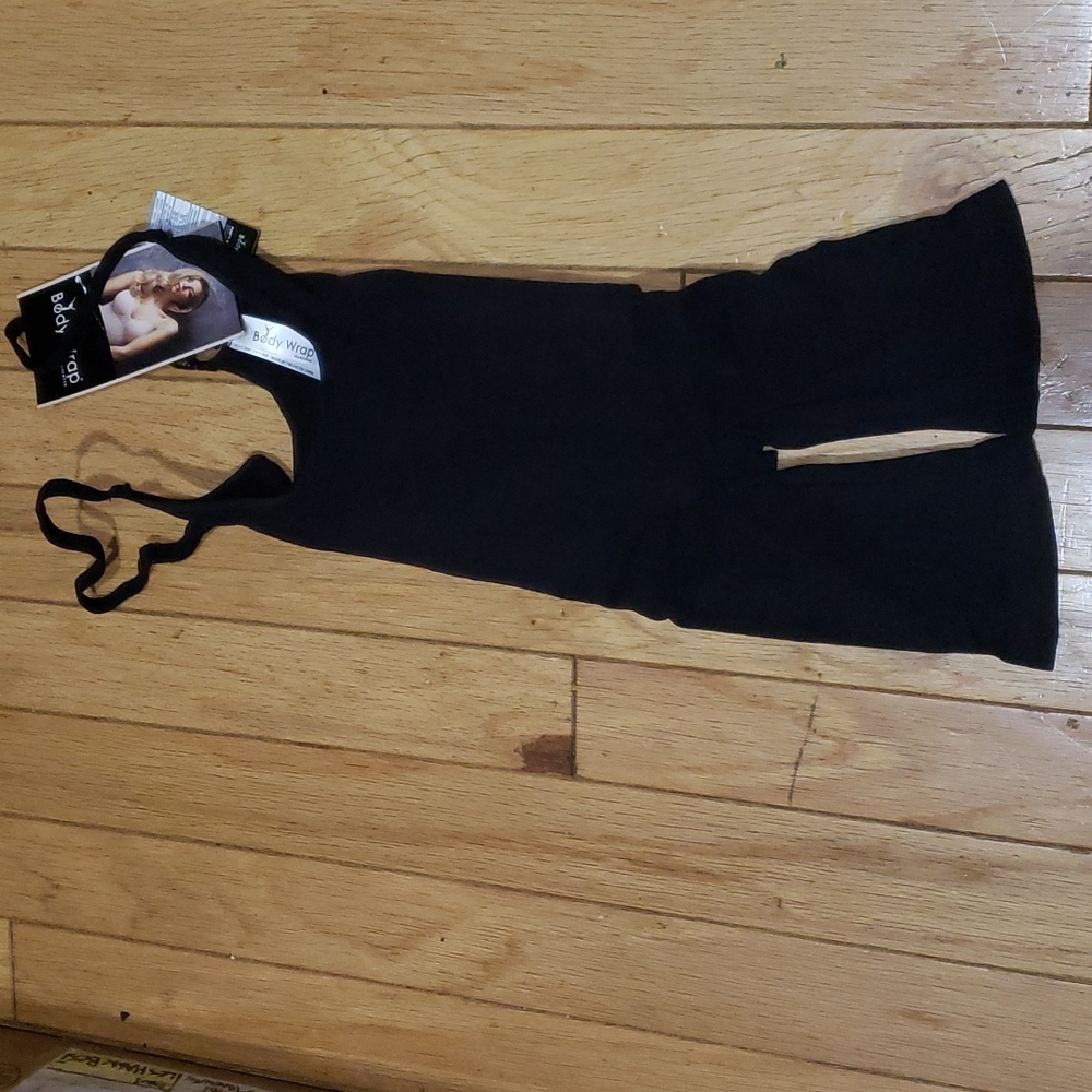 Shapewear Long Leg Underbust BodySuit Size Small NWT without bra wire 44305